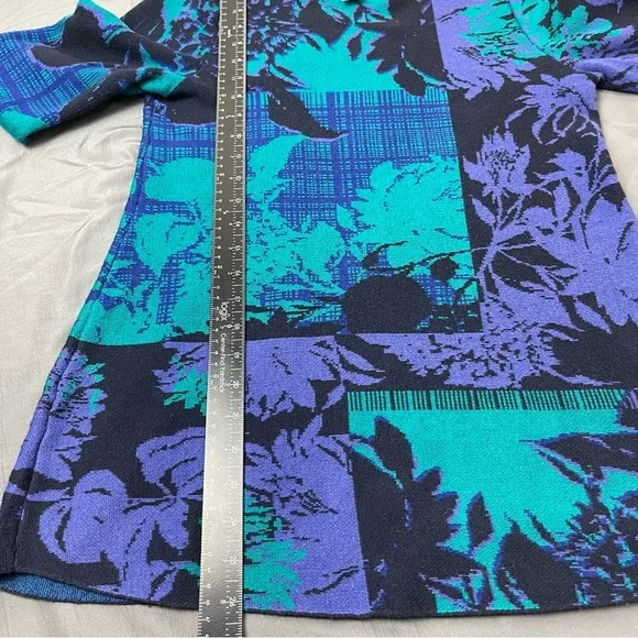 Chico's Floral Round Neck Pullover Sweater Jacquard Blue Purple Knit Sz 0 Small - Picture 5 of 6